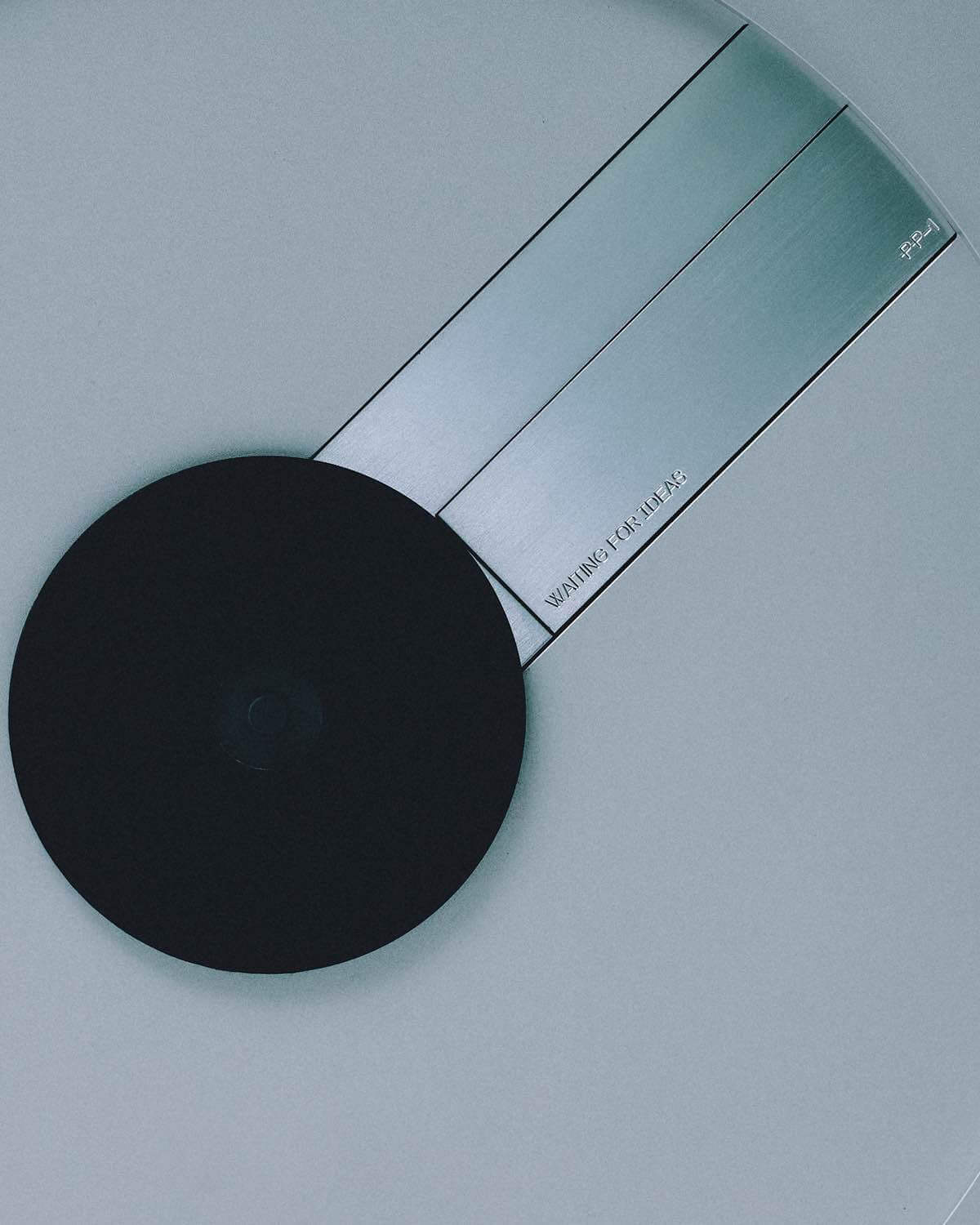 Monolith Turntable Lab 모노리스 알루미늄 턴테이블 PP-1 - 디자인 나침반